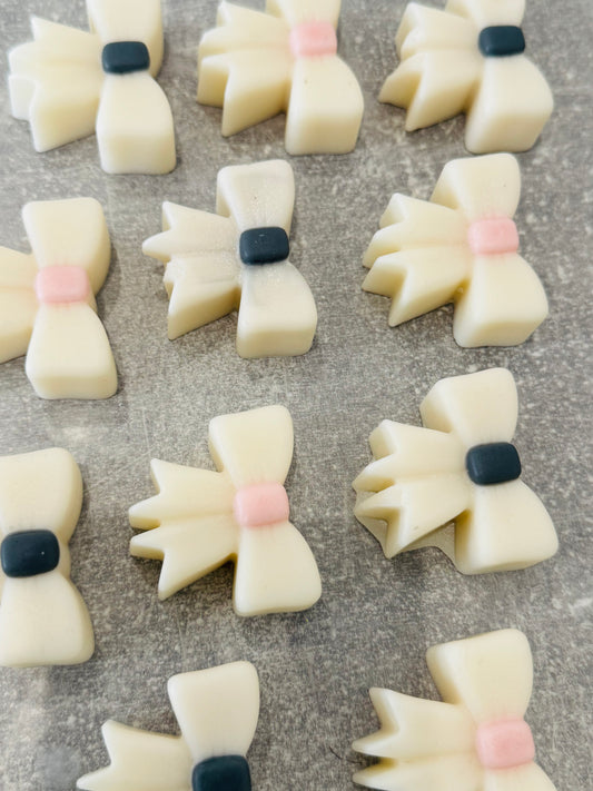 Bow shapes